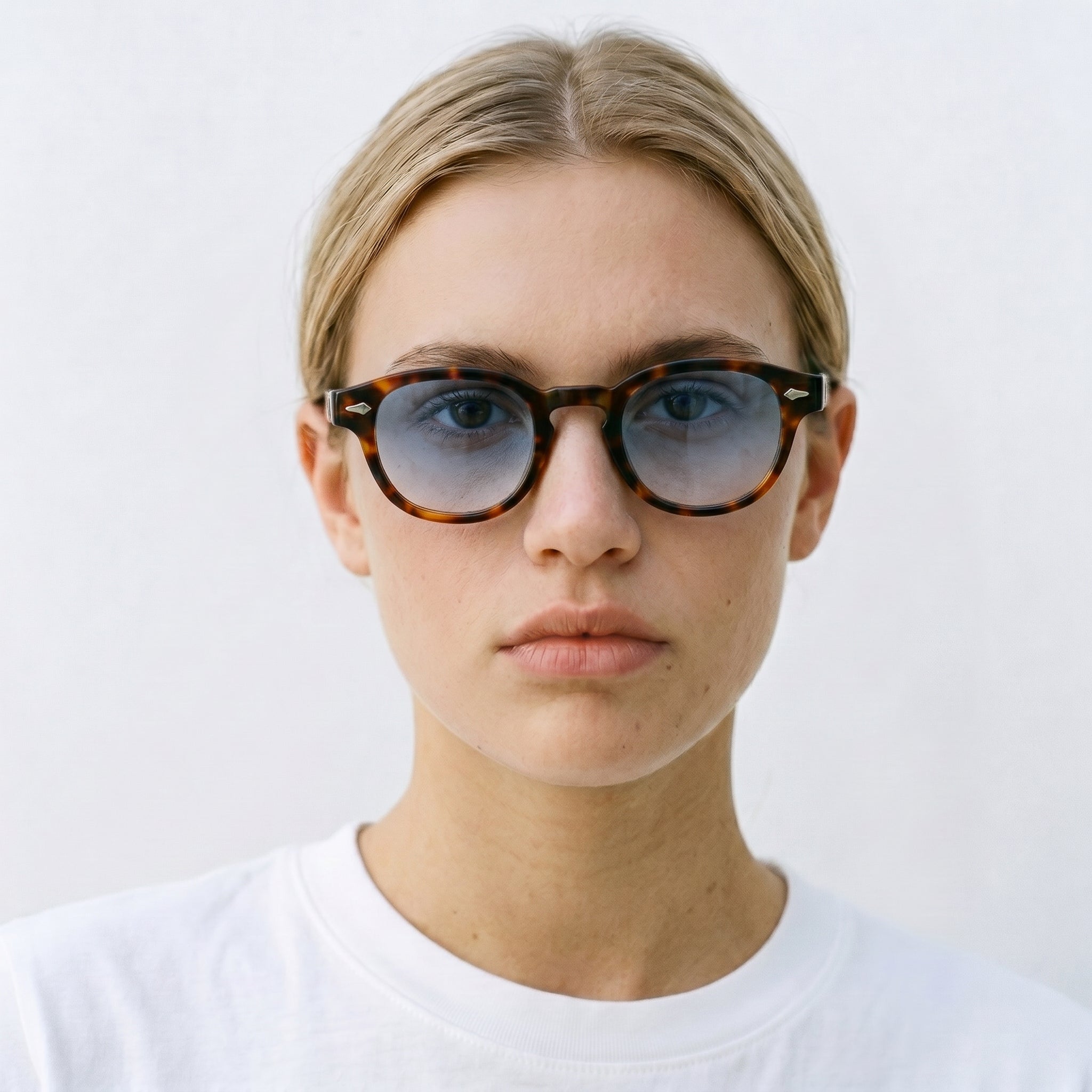 MONACO - TORTOISE | GRADIENT BLUE